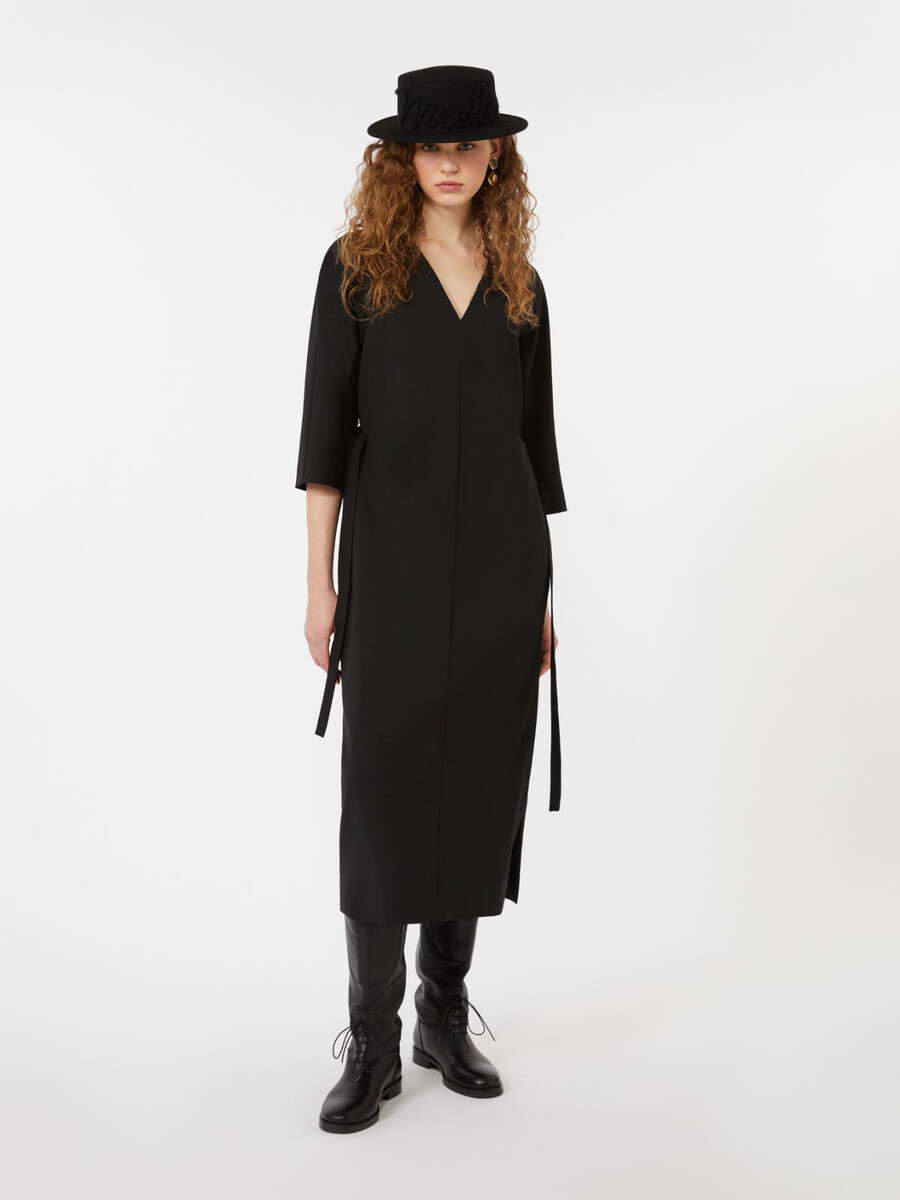 robe en laine - noire