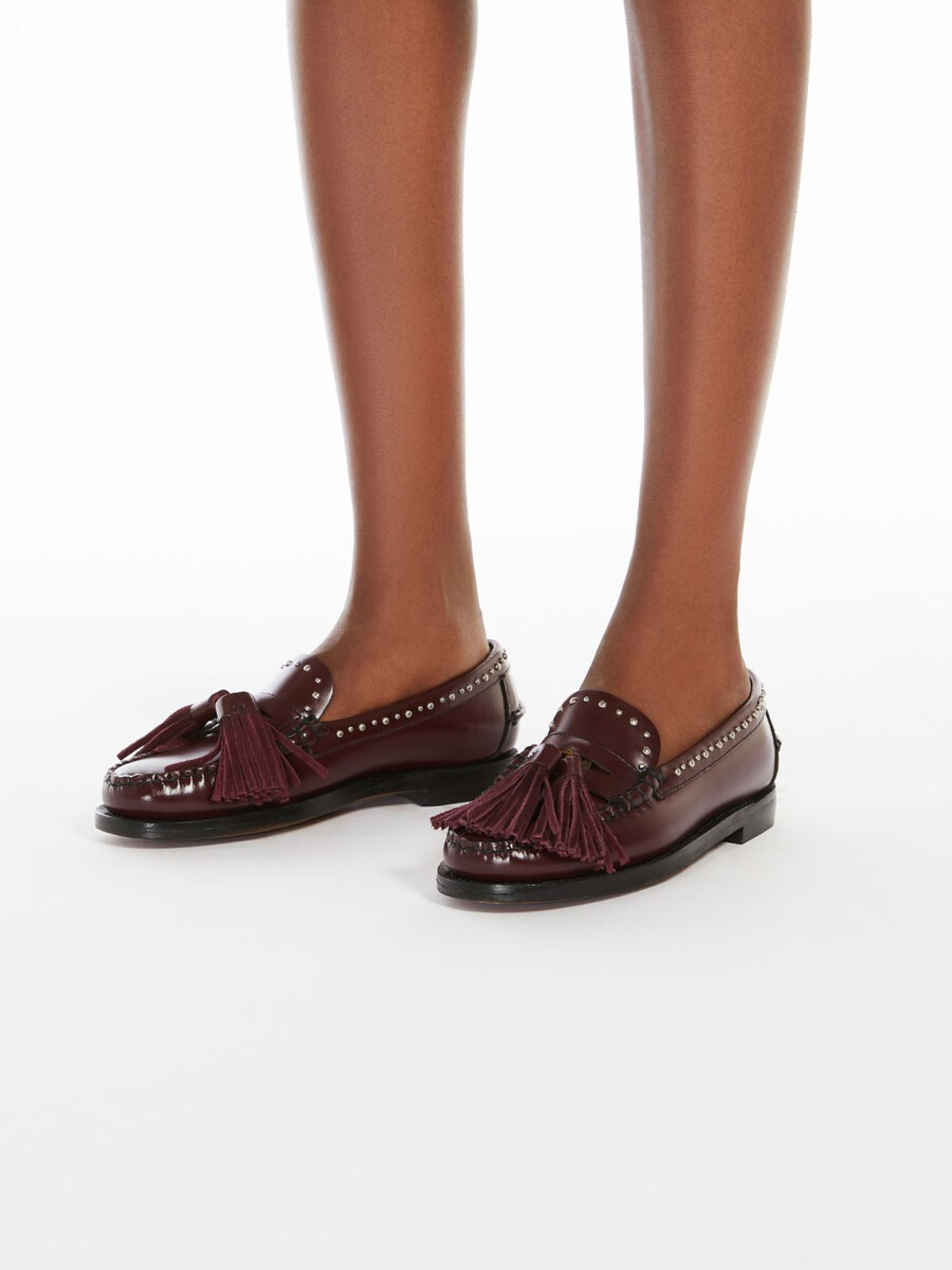 mocassins en cuir à pompons - bordeaux