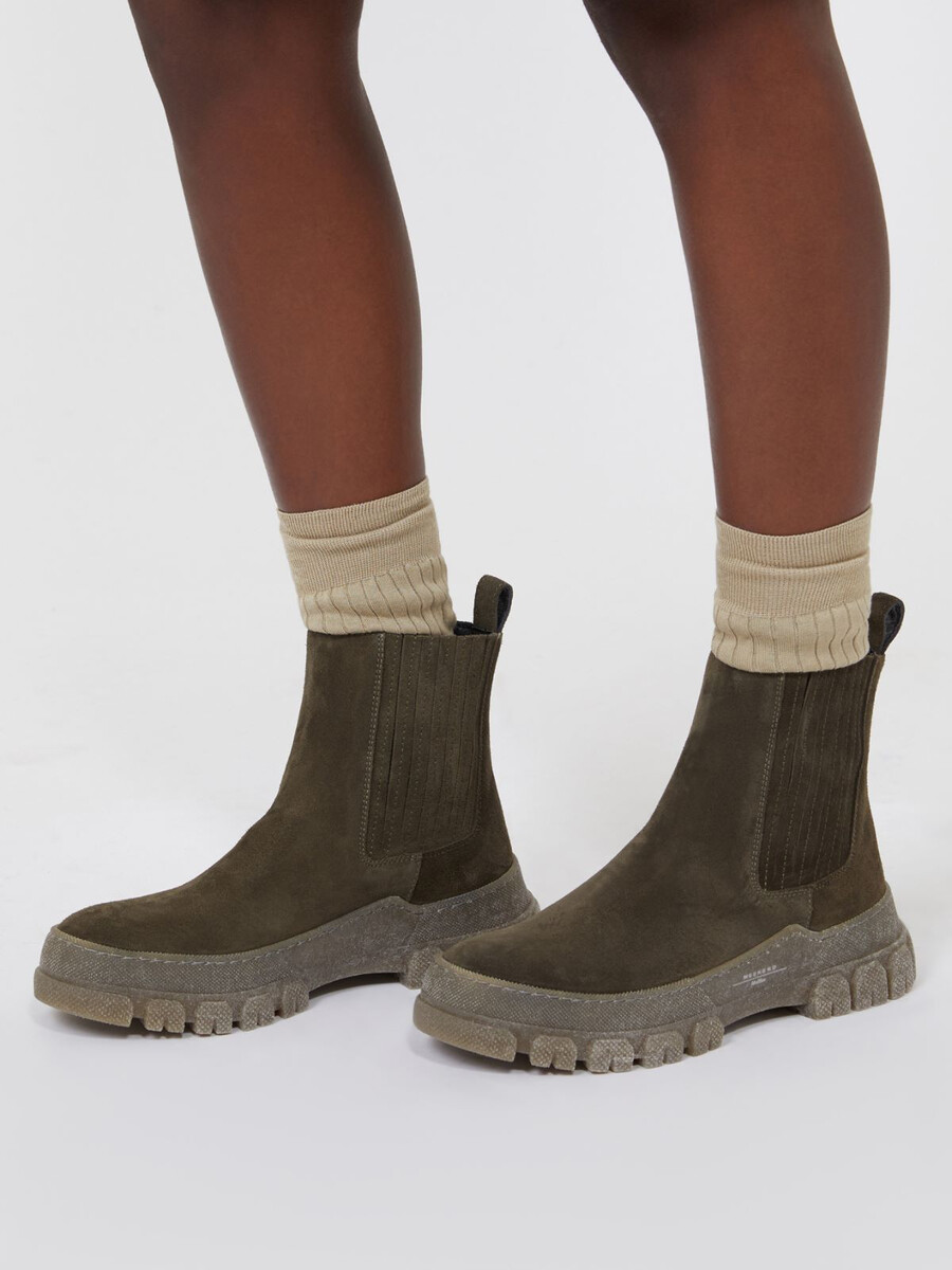 bottines chelsea en daim - kaki